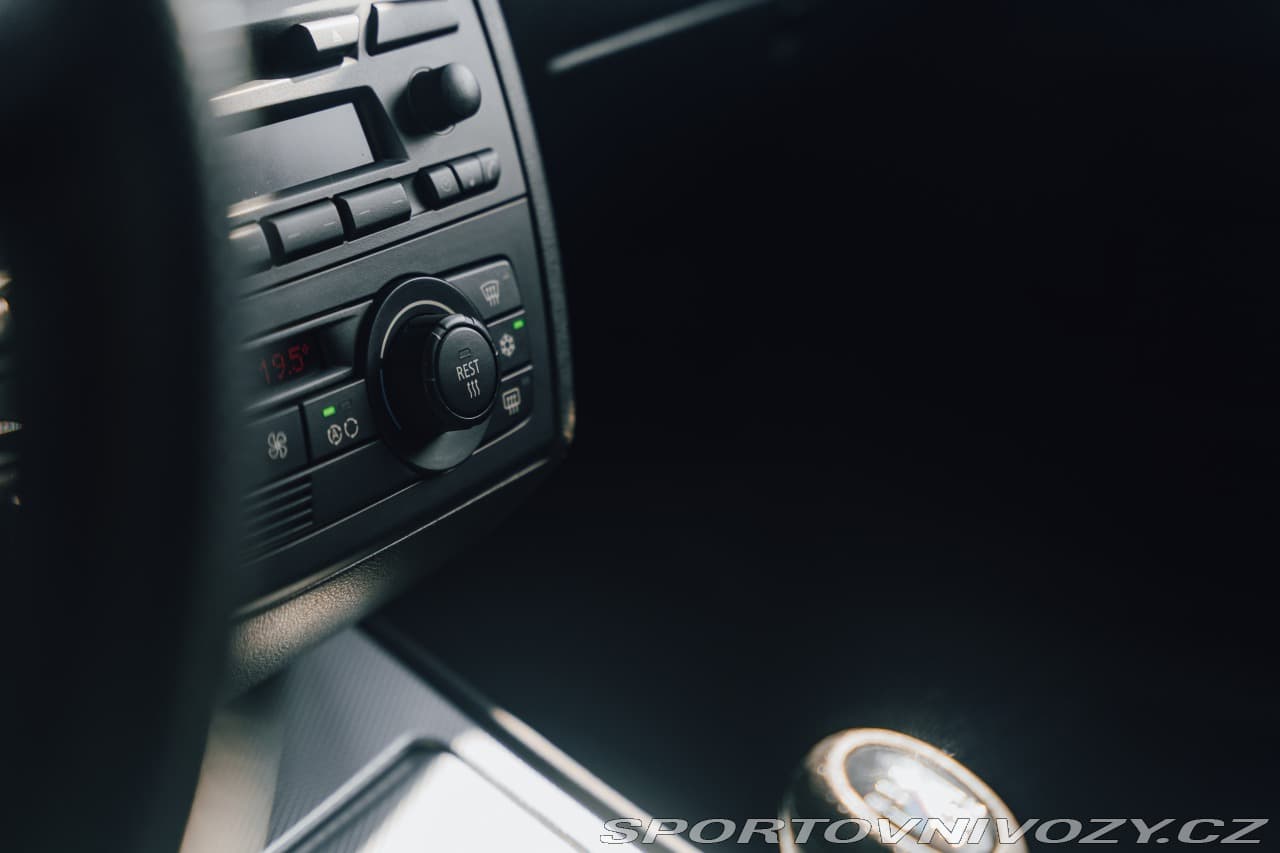 2006 BMW 1-SERIES - 13