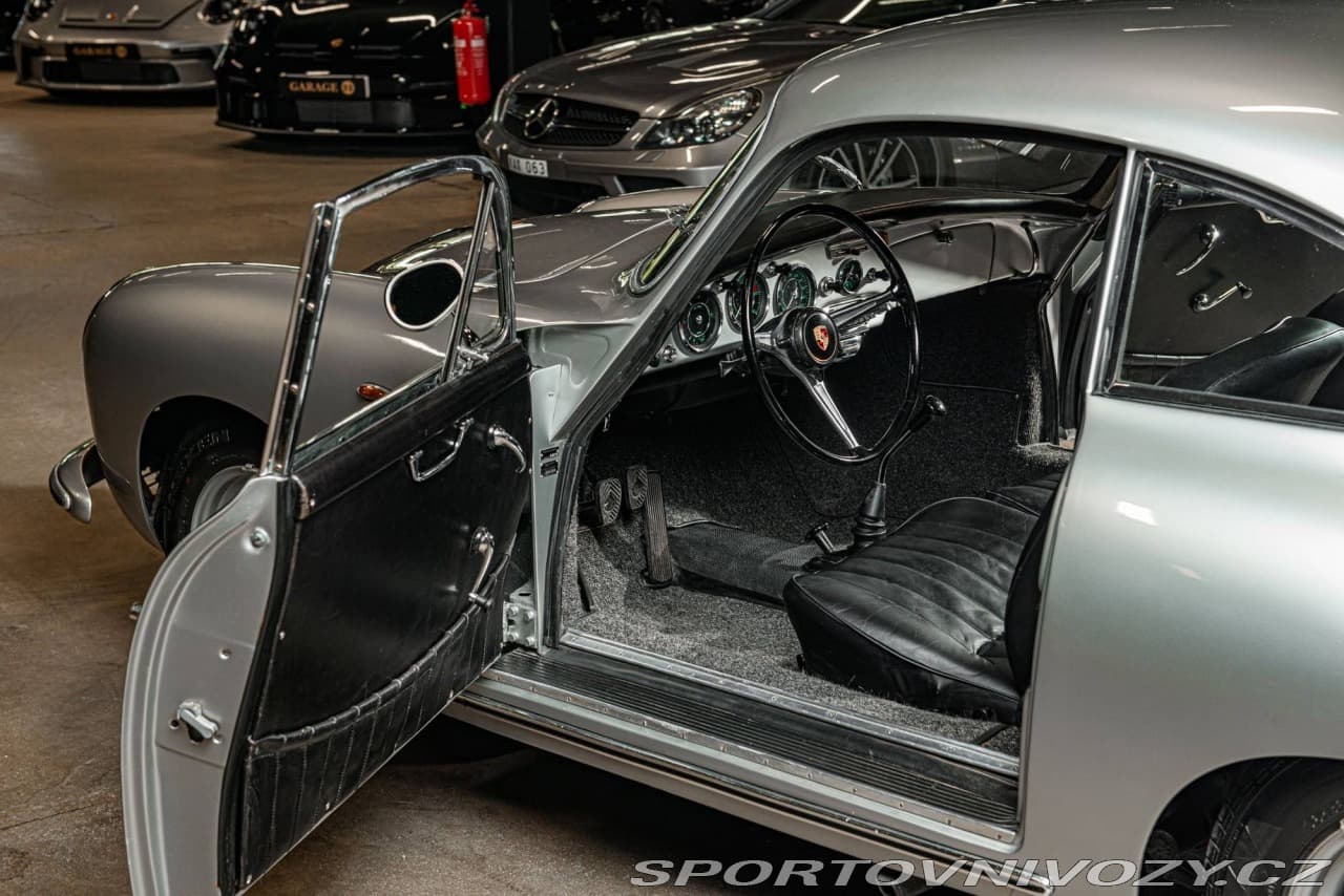 1962 Porsche 356 - 14