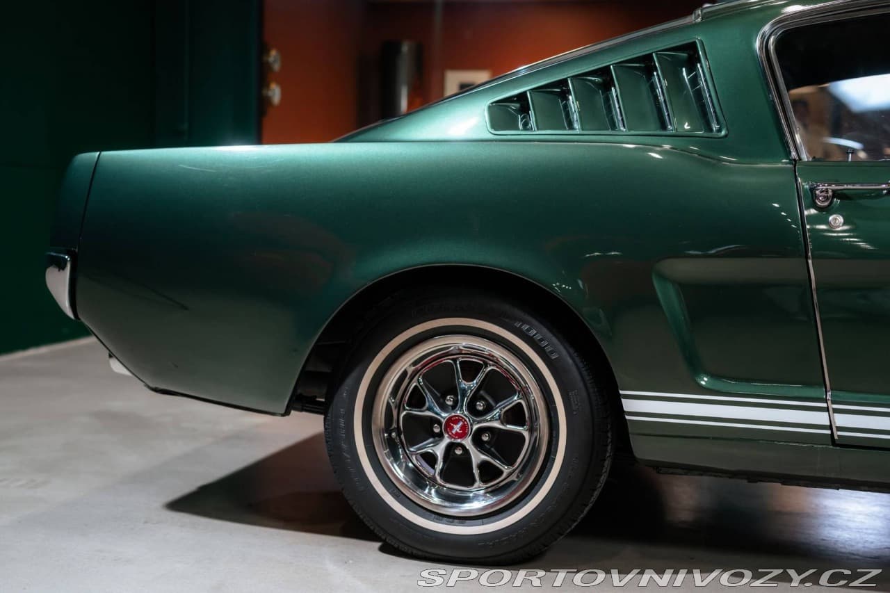 1966 Ford MUSTANG - 5