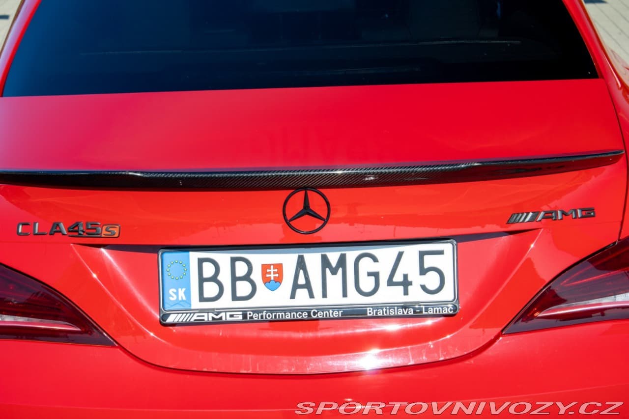 2016 Mercedes-Benz CLA - 11
