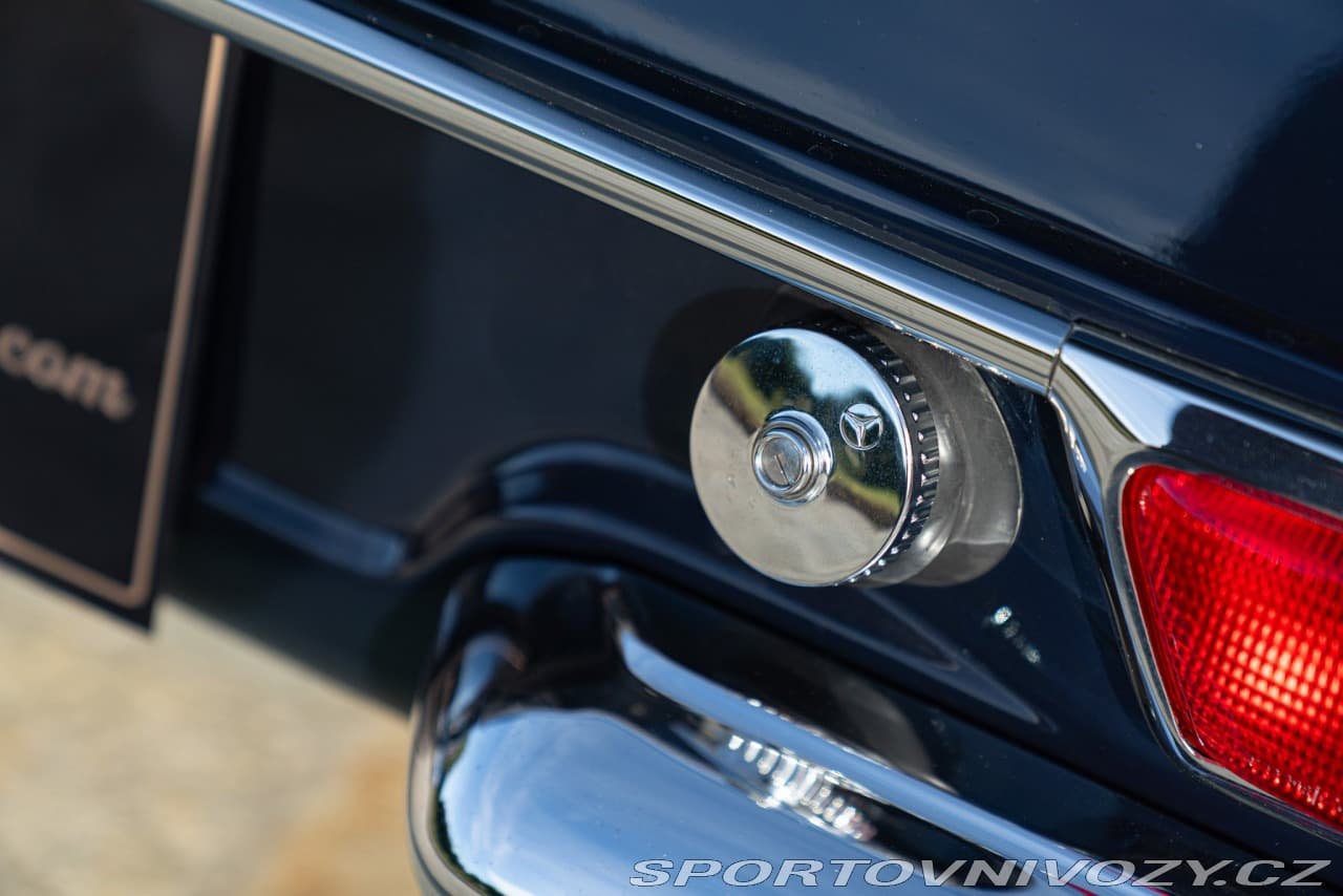 1969 Mercedes-Benz SL - 10