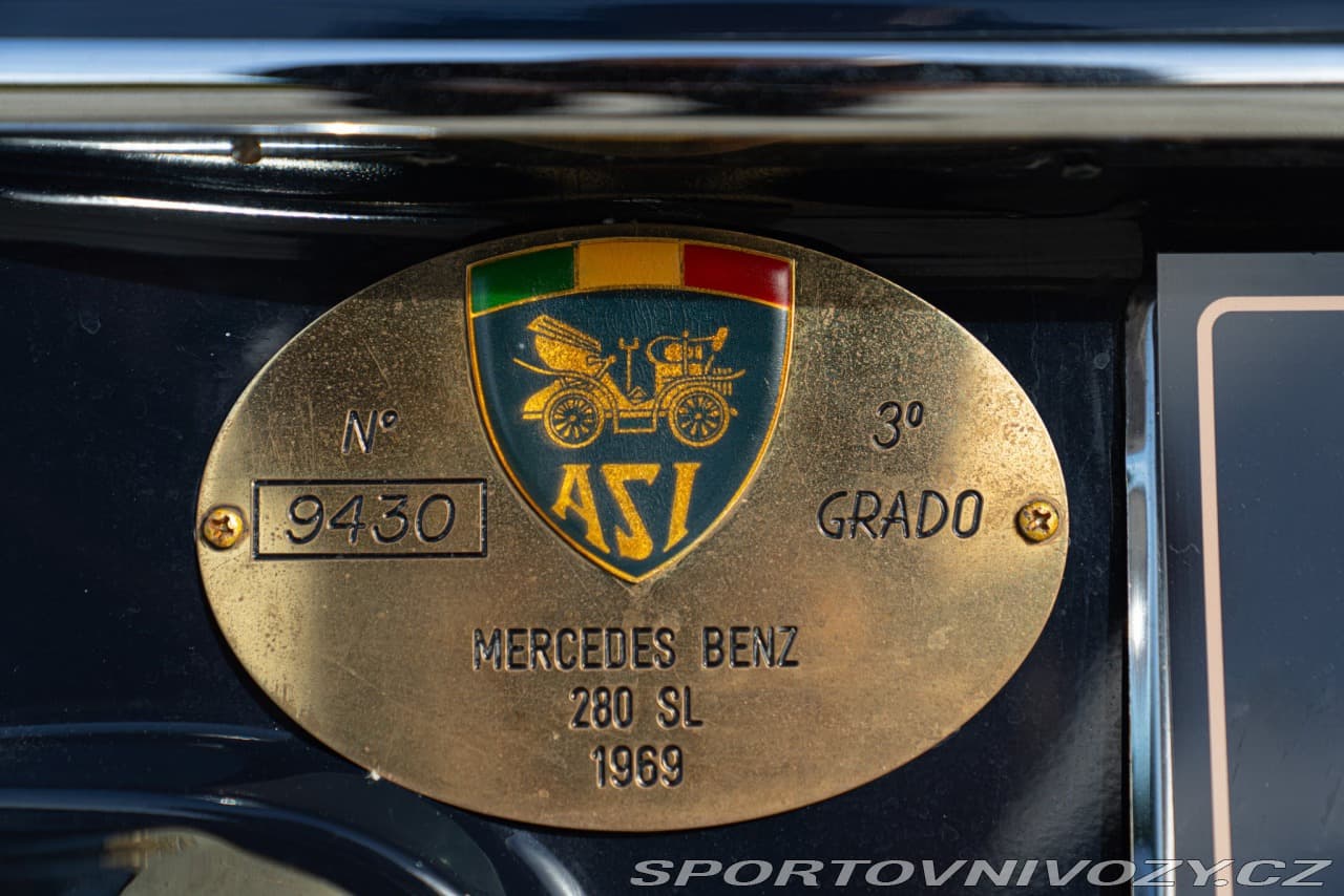 1969 Mercedes-Benz SL - 11