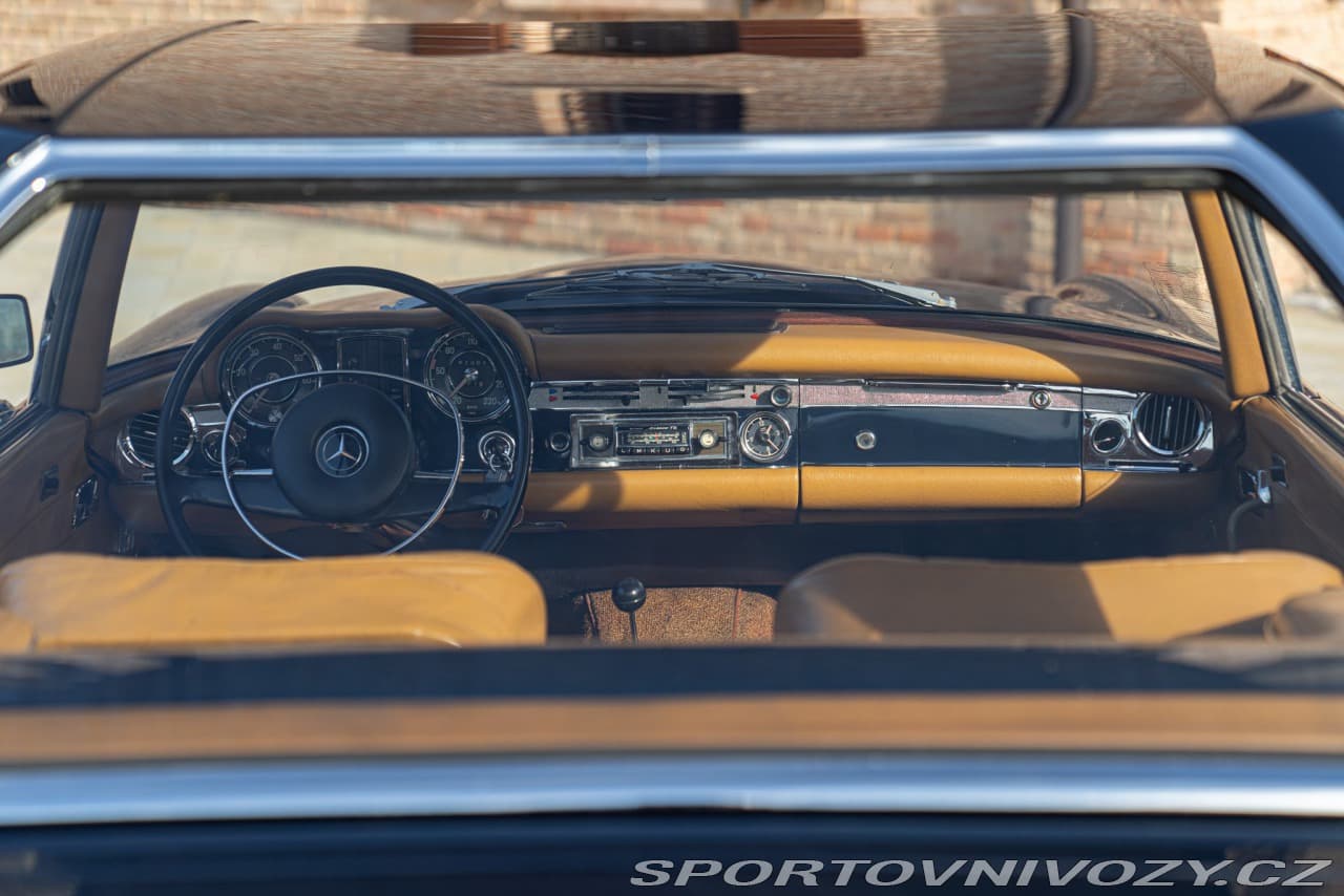 1969 Mercedes-Benz SL - 13