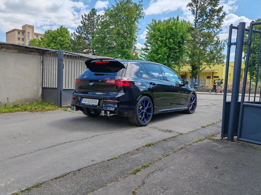 2024 Volkswagen GOLF - 2