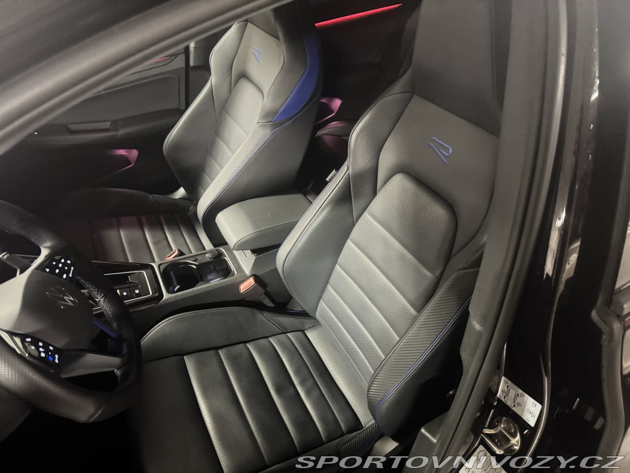 2024 Volkswagen GOLF - 9