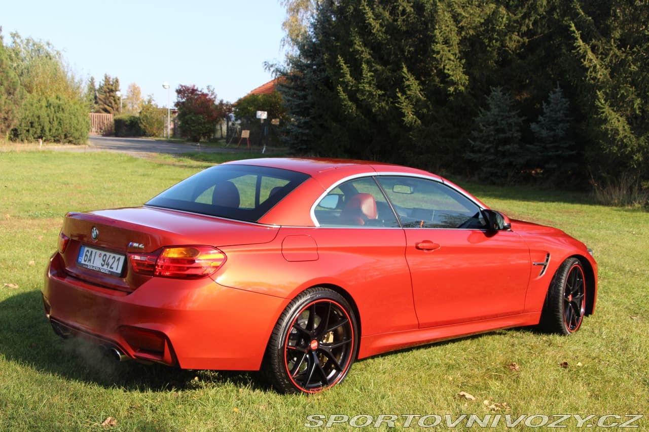 2015 BMW M4 - 2