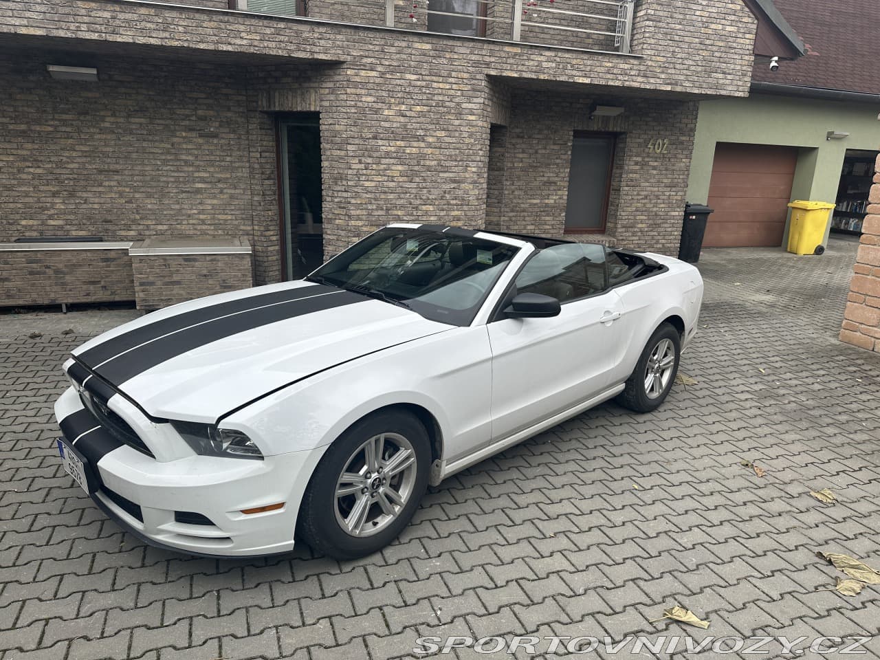 2013 Ford MUSTANG - 13