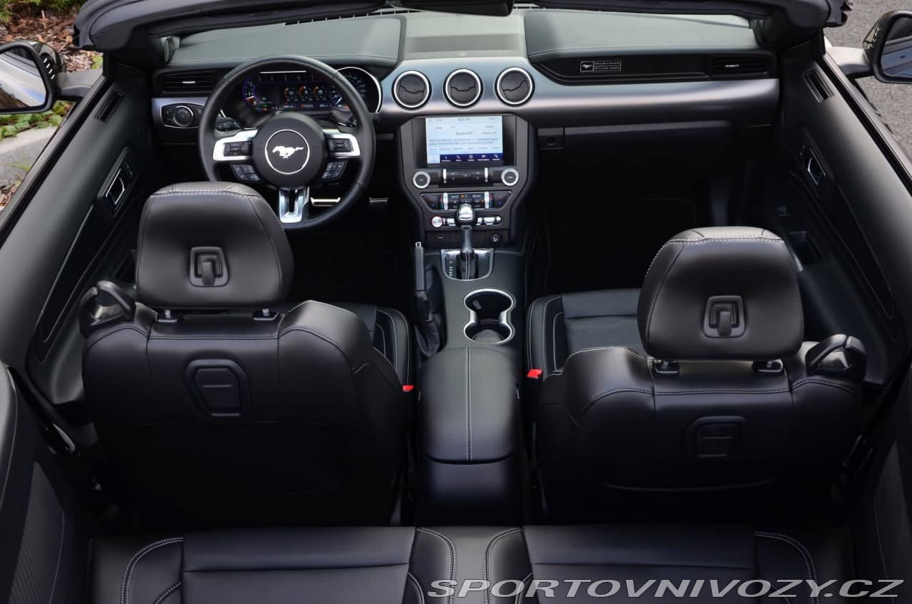 2020 Ford MUSTANG - 15