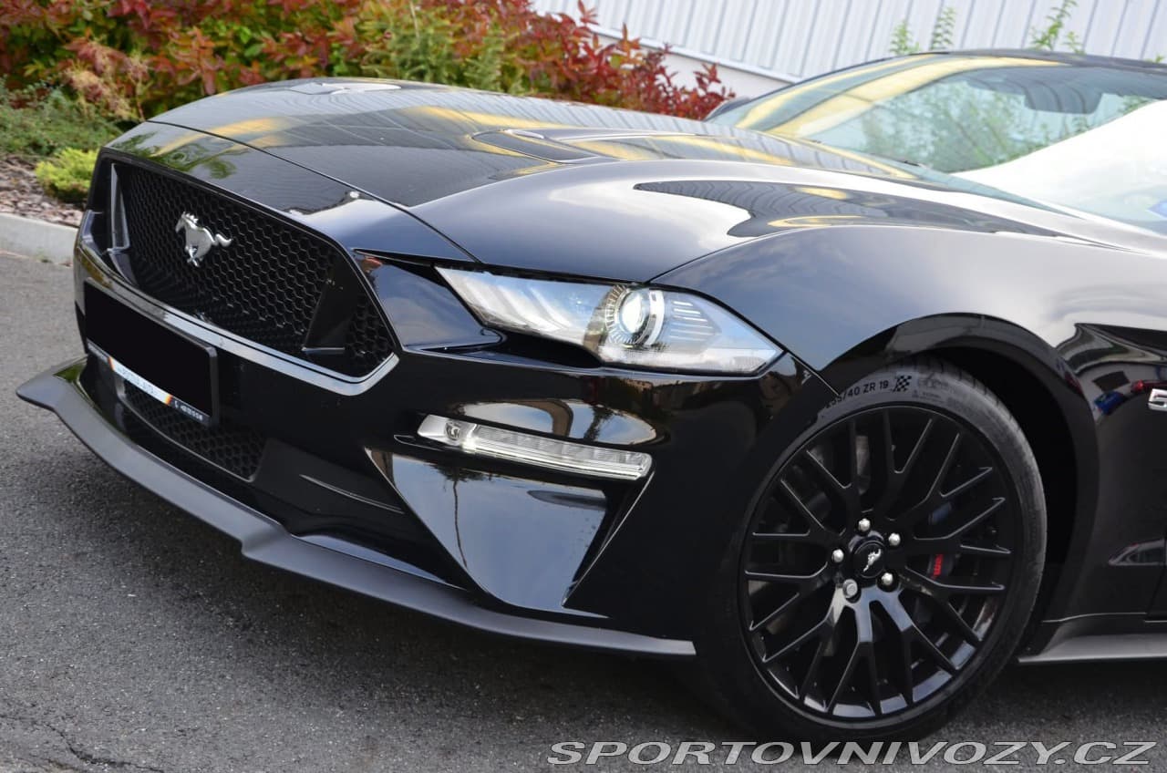 2020 Ford MUSTANG - 5