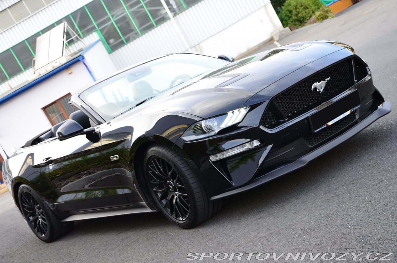 2020 Ford MUSTANG - 7