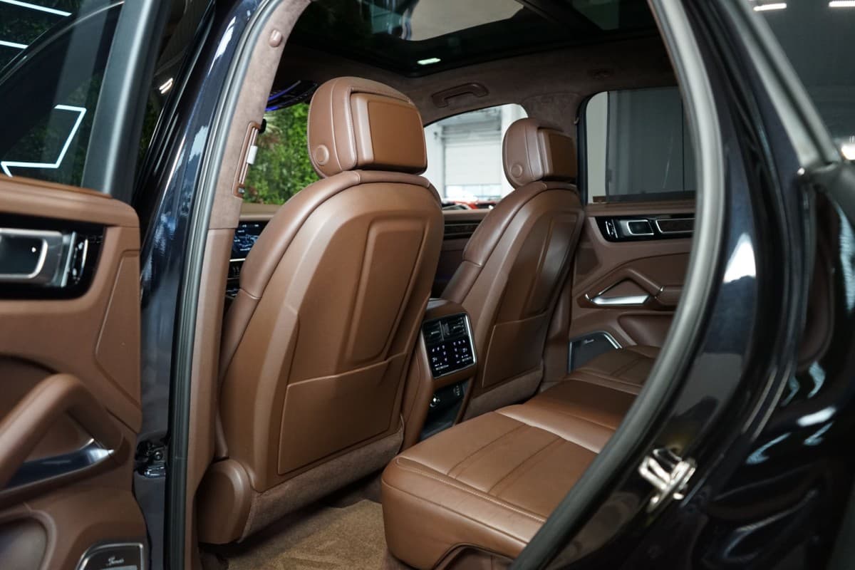 2018 Porsche Cayenne - 19