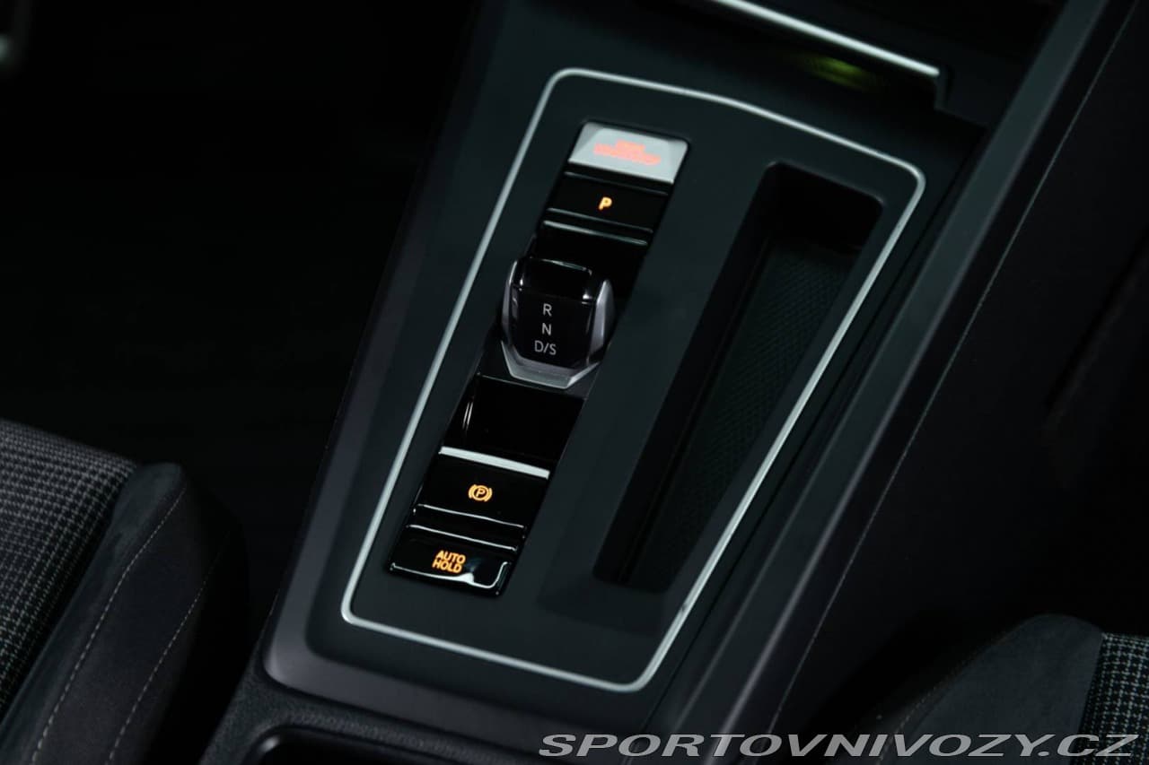 2021 Volkswagen GOLF - 16