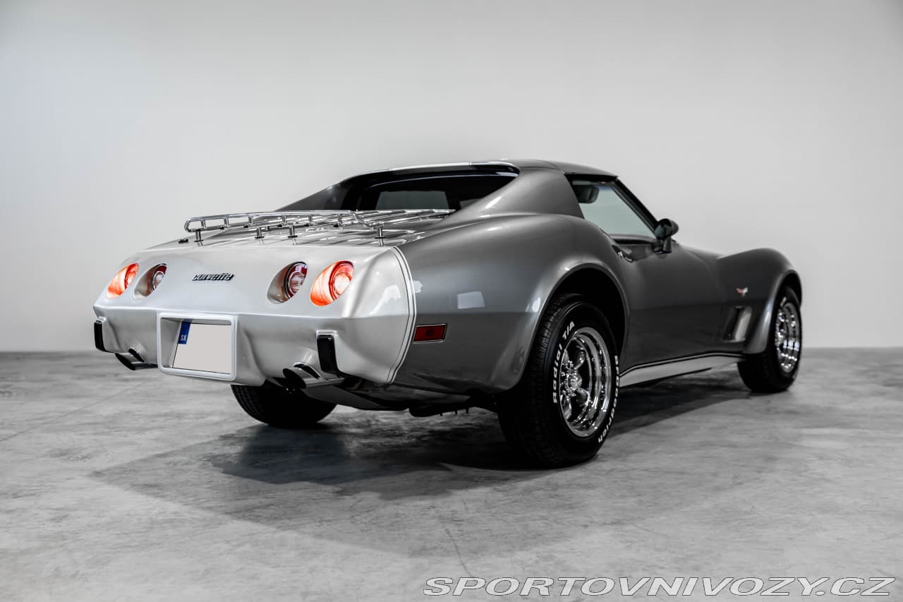 1977 Chevrolet CORVETTE - 6