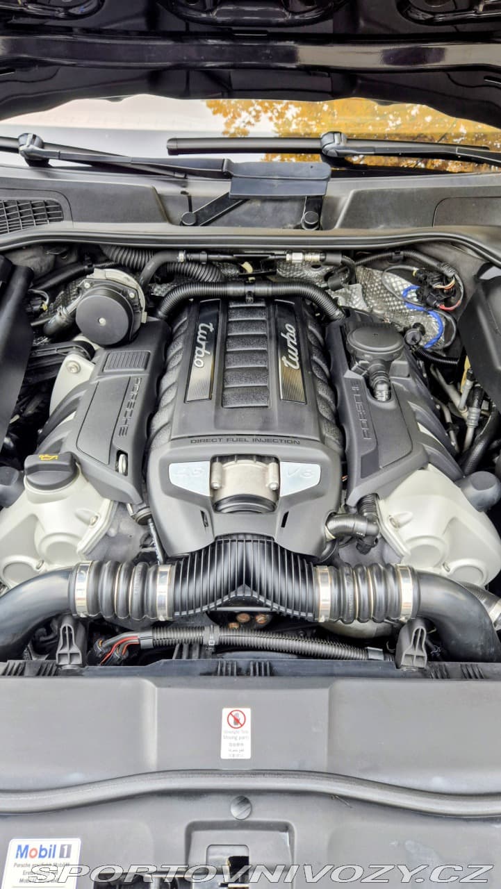 2011 Porsche Cayenne - 13