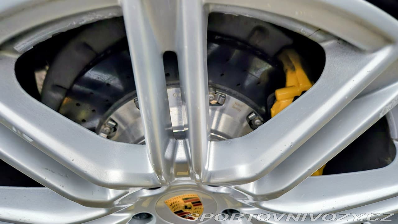 2011 Porsche Cayenne - 16