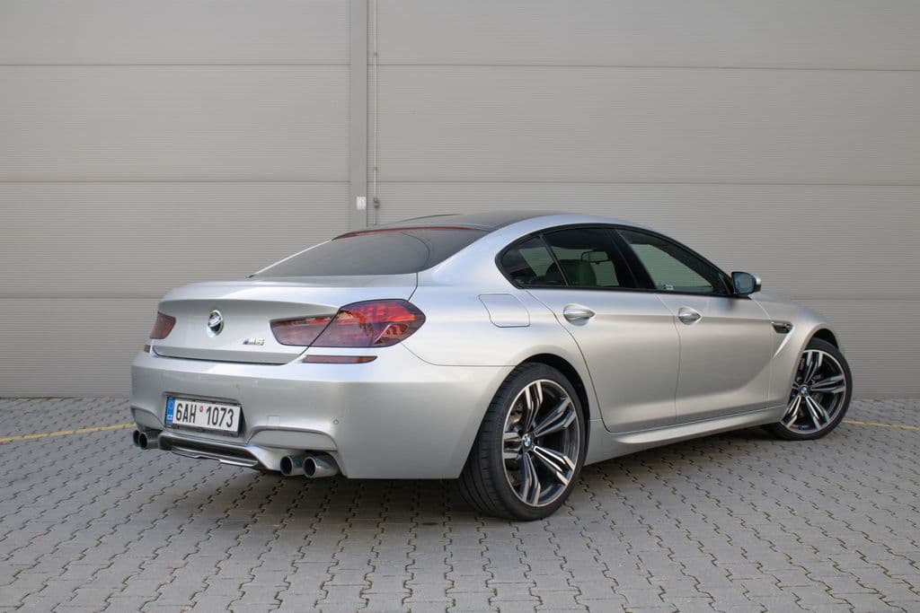2015 BMW M6 - 5