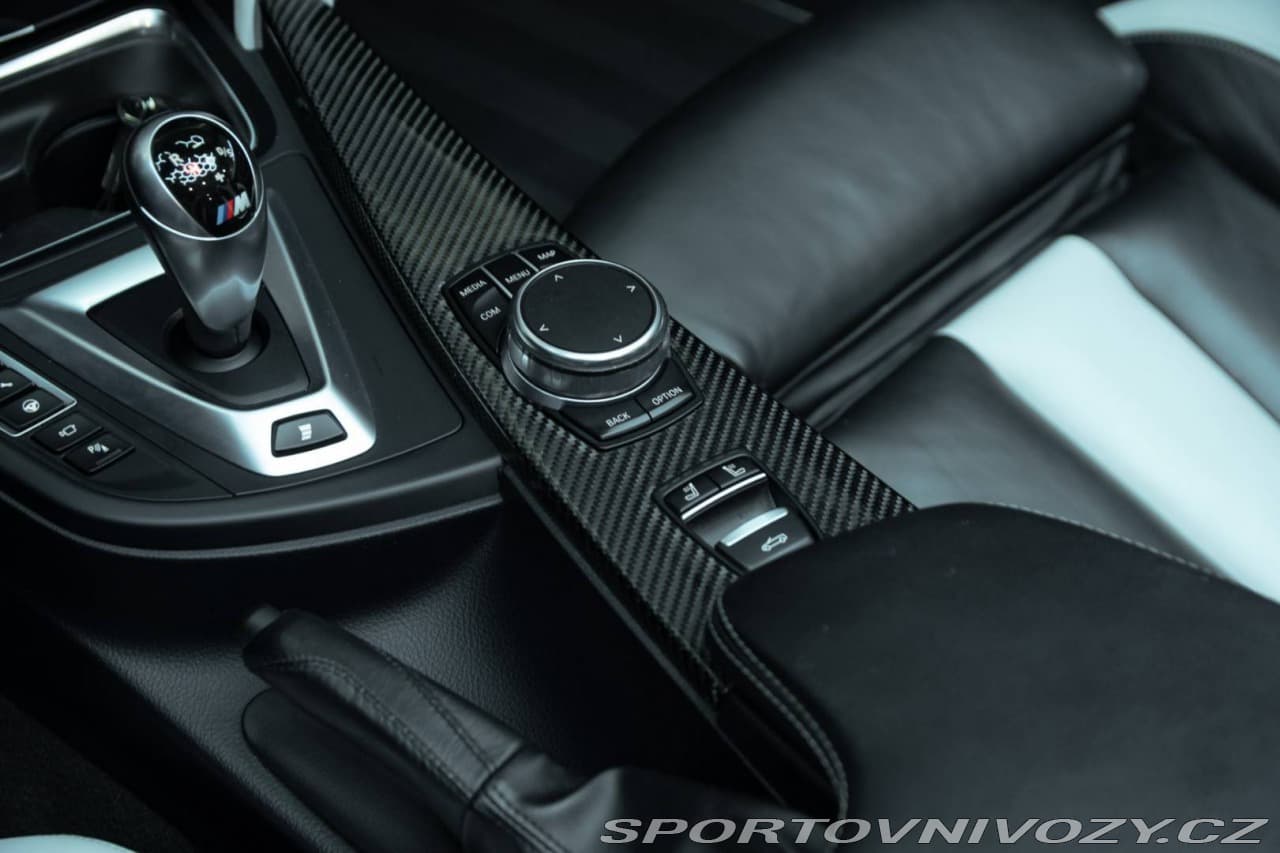 2018 BMW M4 - 10