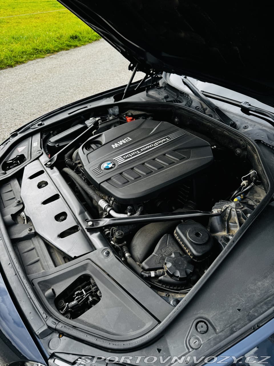 2012 BMW 5-SERIES - 13