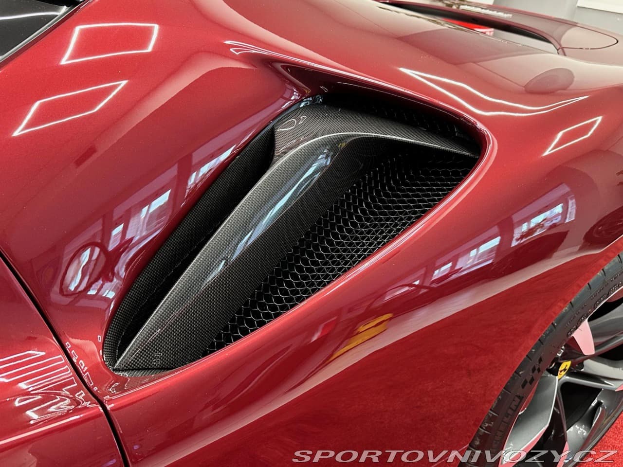 2024 Ferrari Sf90 - 10