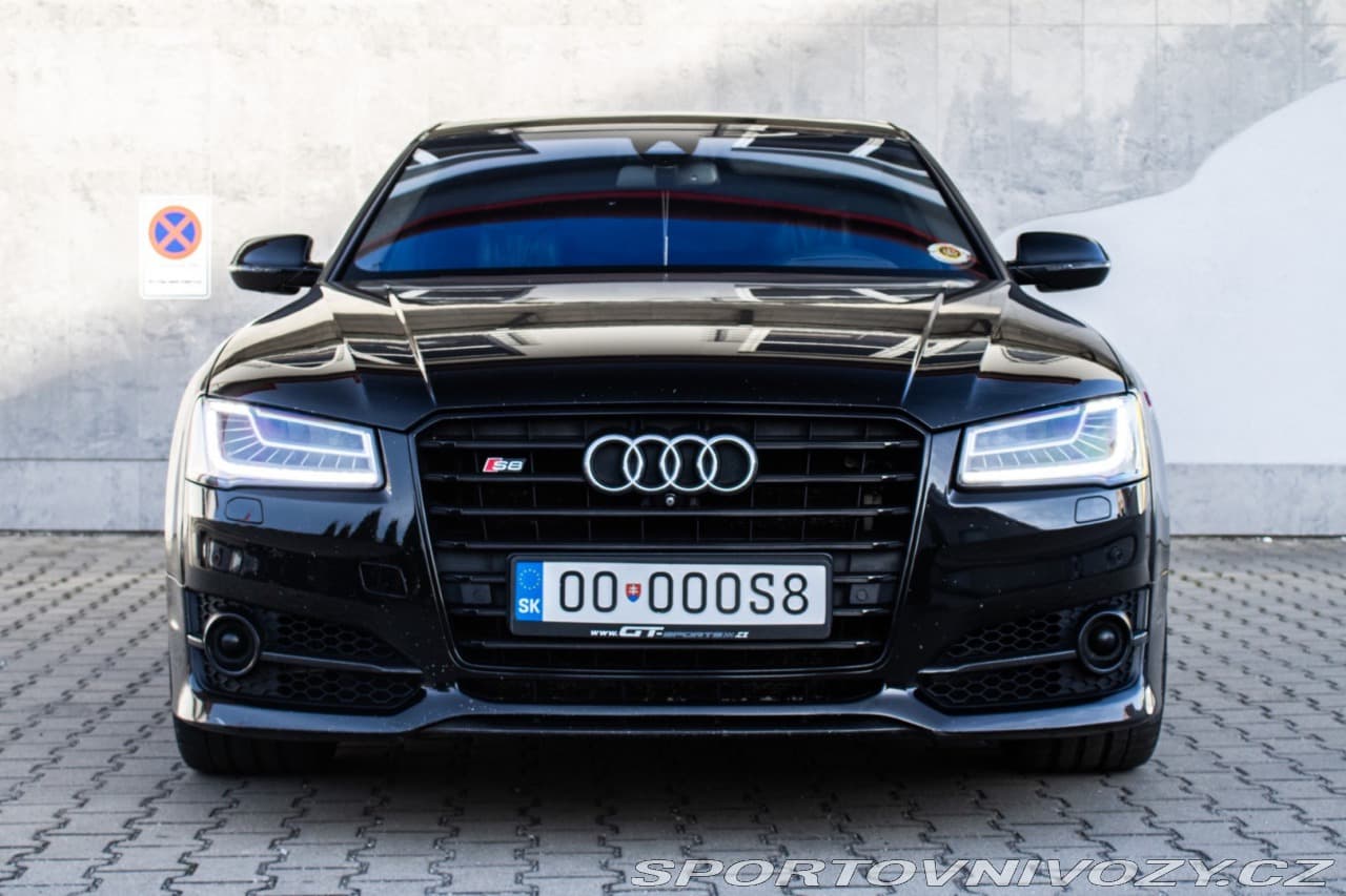 2017 Audi S8 - 2