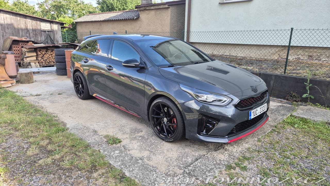2019 Kia PROCEED - 12