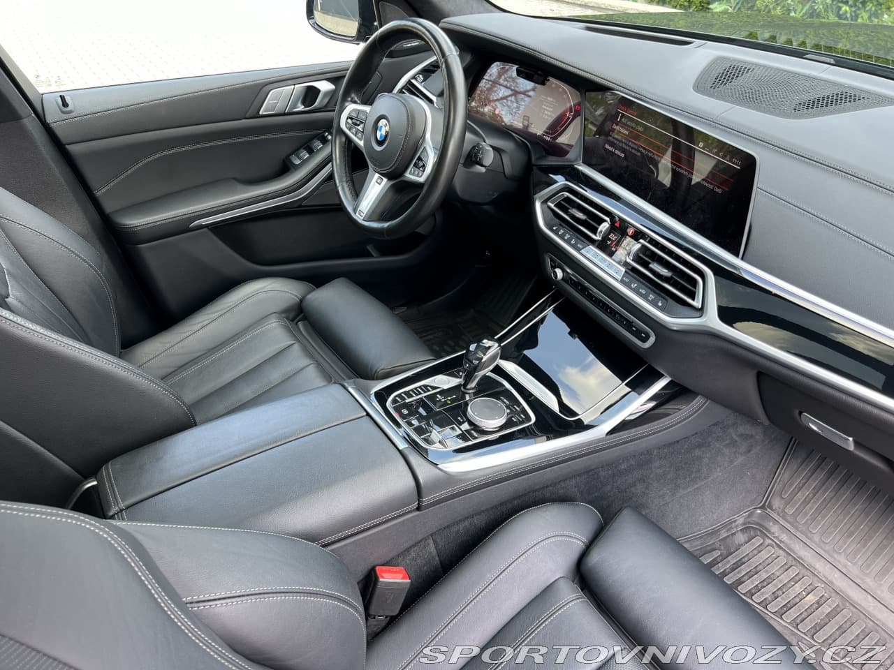 2021 BMW X7 - 13