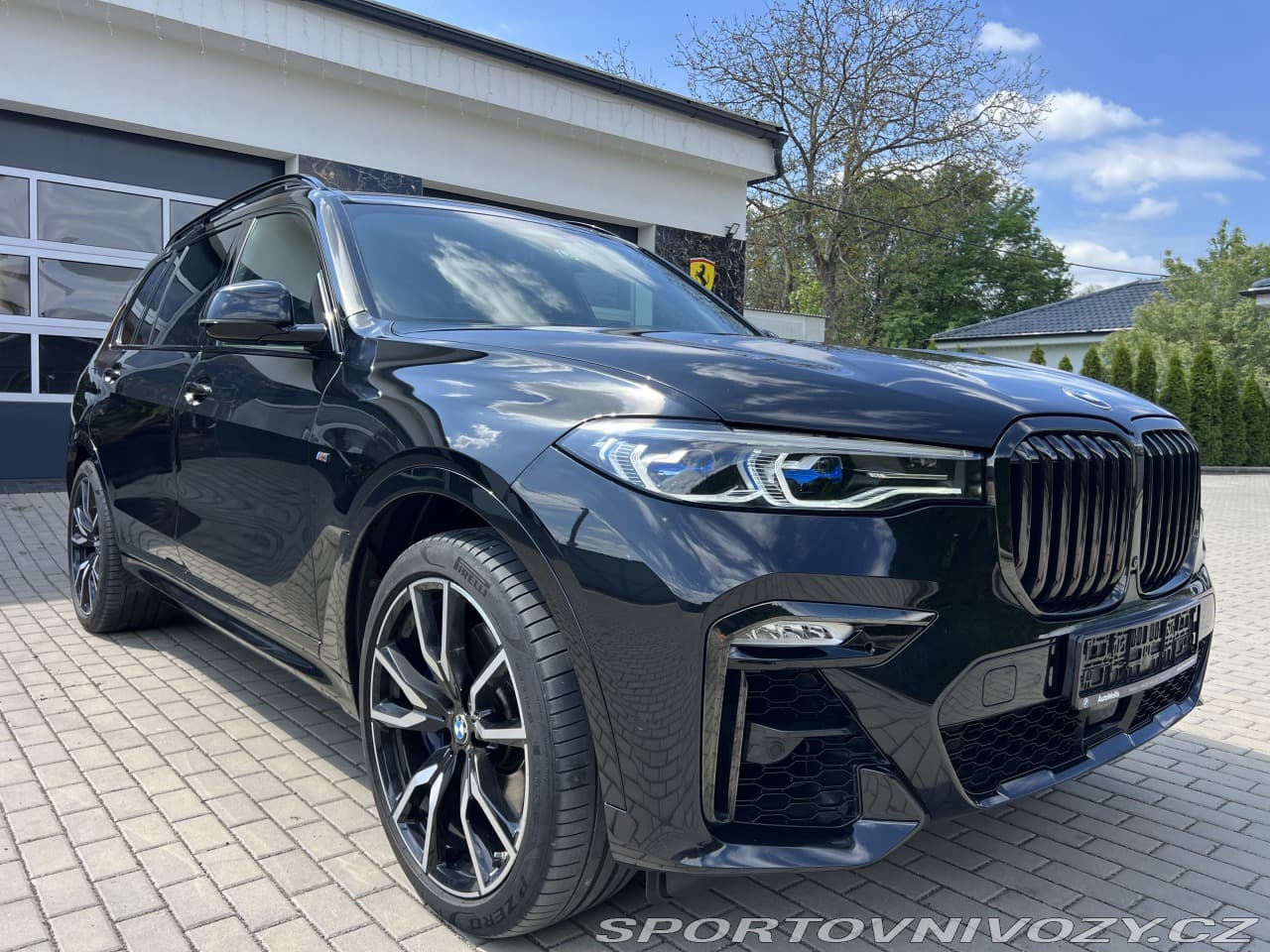 2021 BMW X7 - 7
