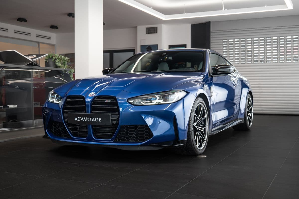 2023 BMW M4