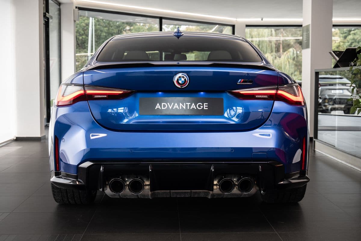 2023 BMW M4 - 3
