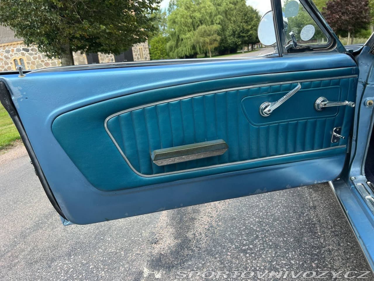 1965 Ford MUSTANG - 12