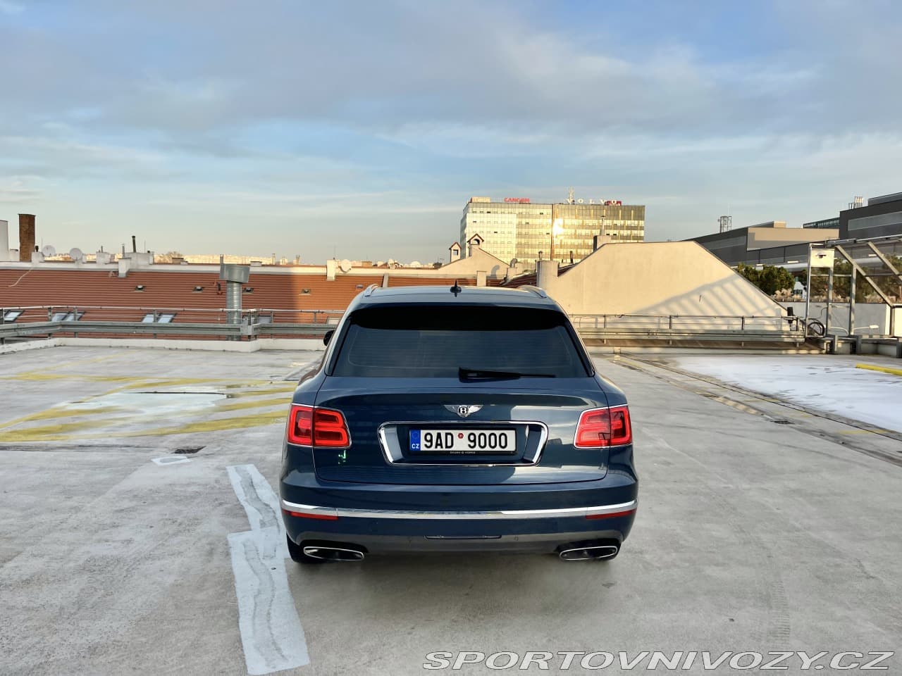 2016 Bentley BENTAYGA - 5