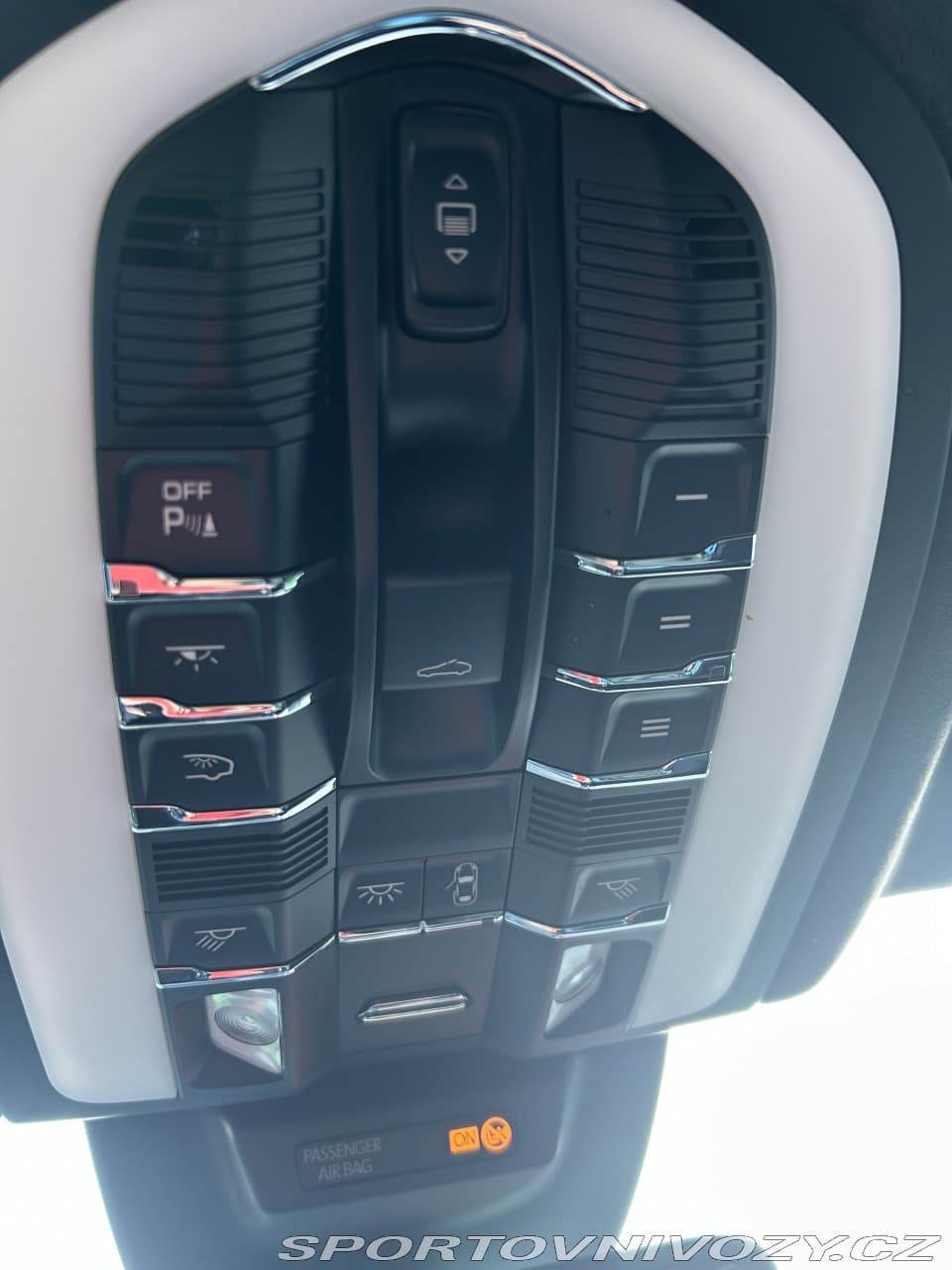 2017 Porsche Macan - 19