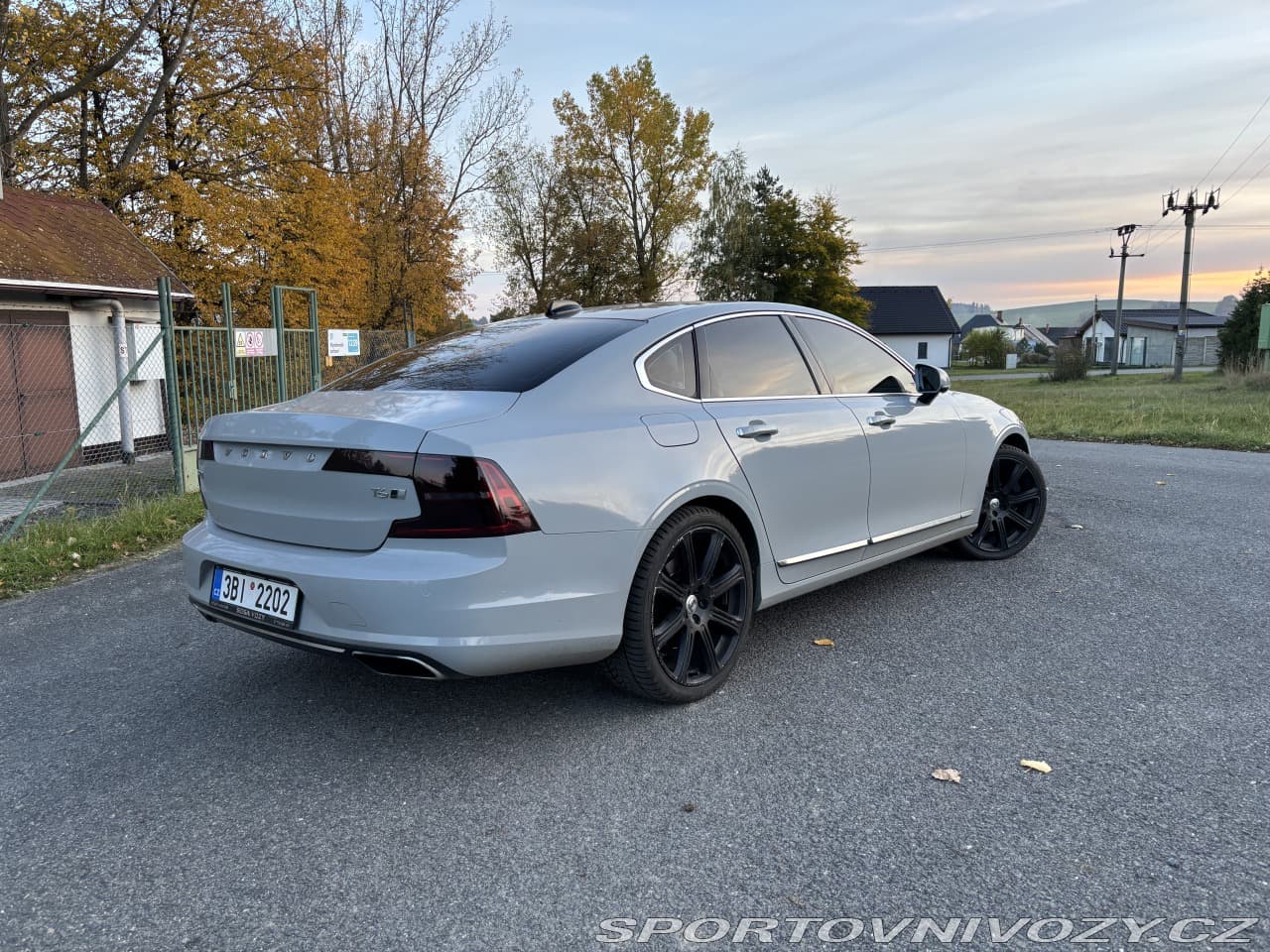 2017 Volvo S90 - 10