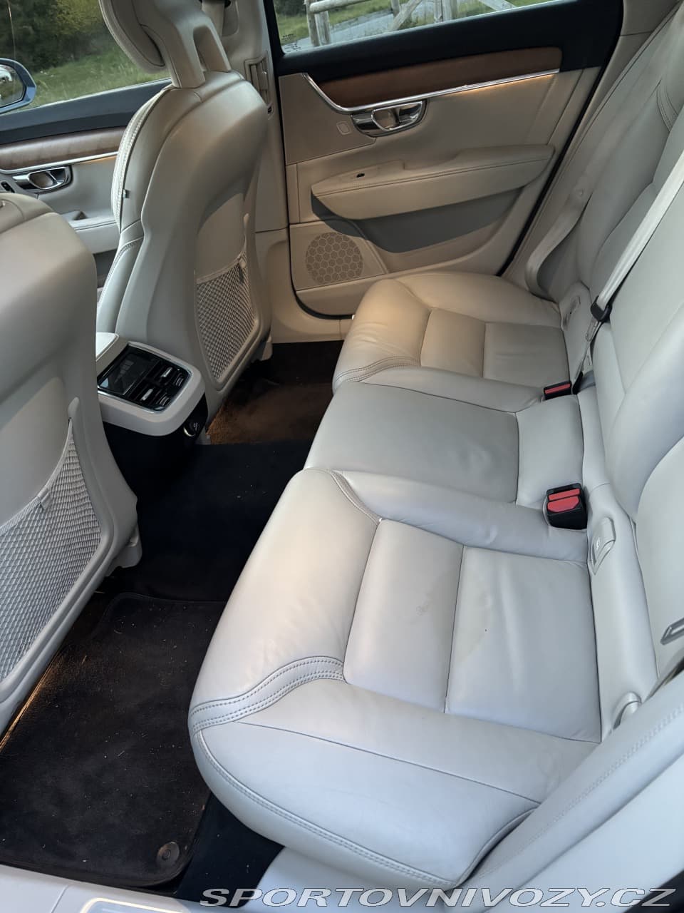 2017 Volvo S90 - 15