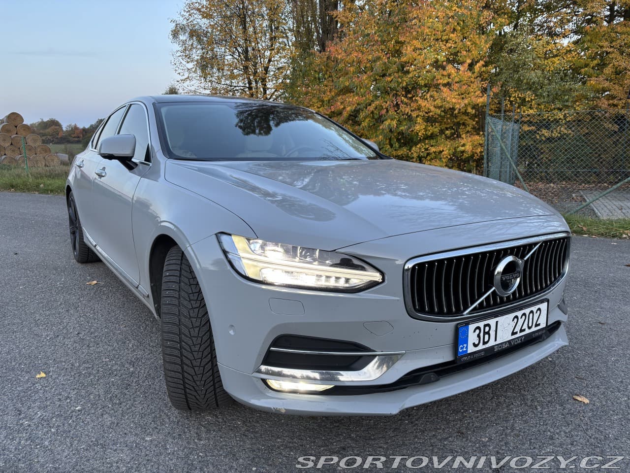 2017 Volvo S90 - 17
