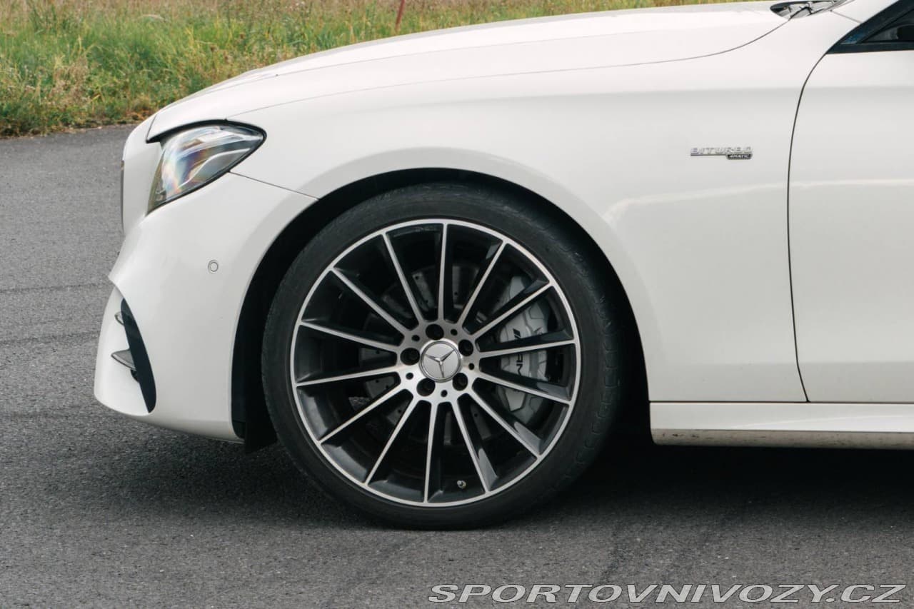 2017 Mercedes-Benz E-CLASS - 12
