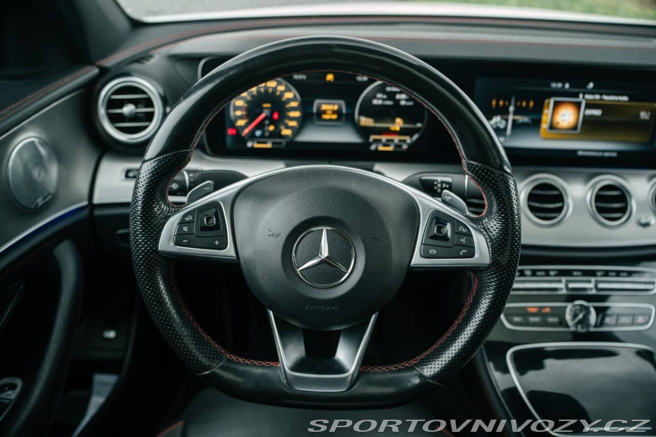 2017 Mercedes-Benz E-CLASS - 14