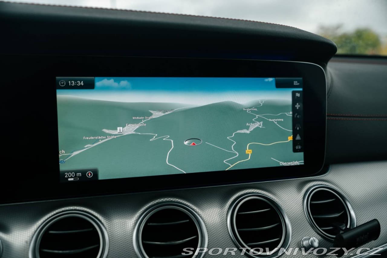 2017 Mercedes-Benz E-CLASS - 19