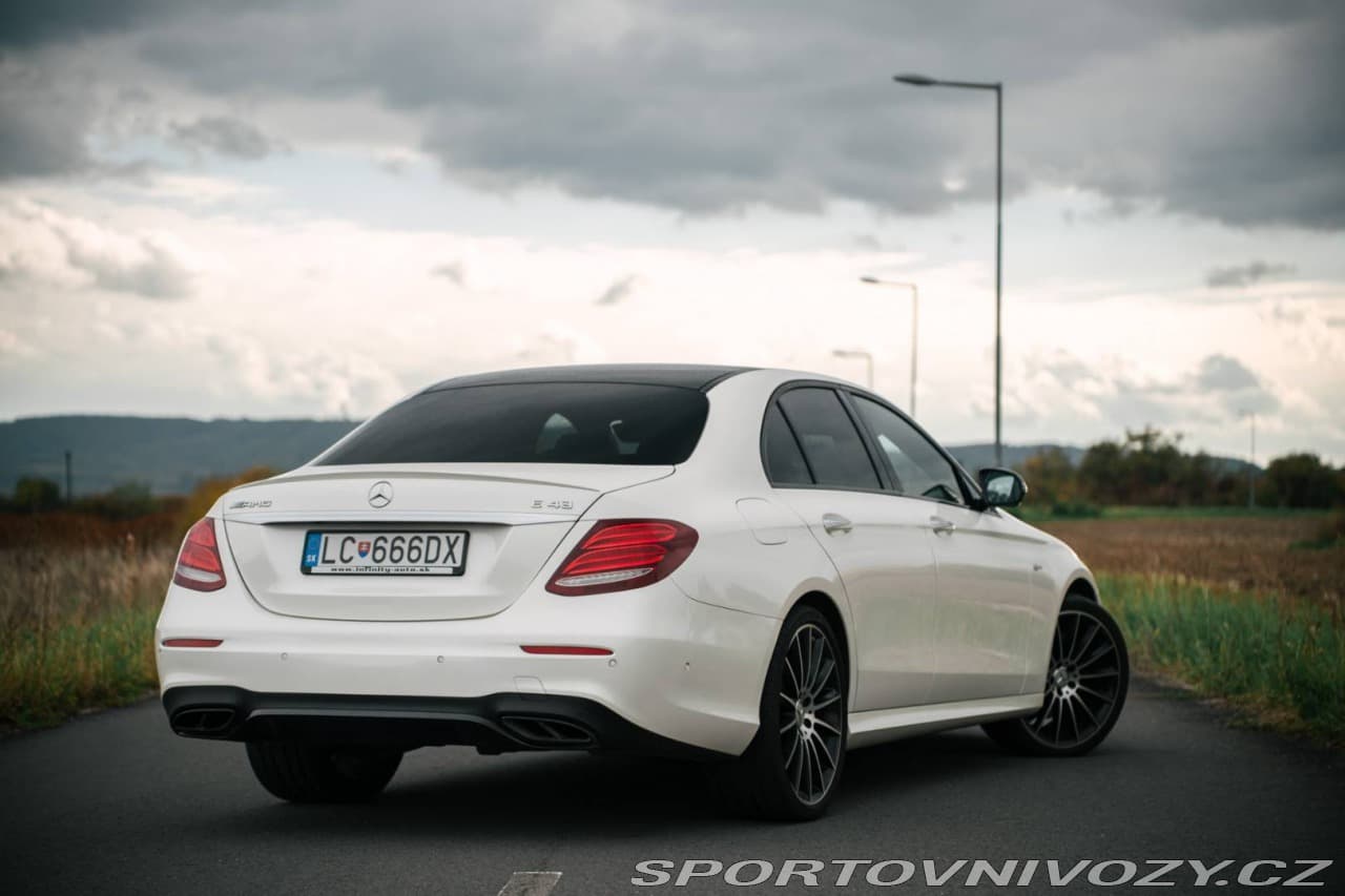 2017 Mercedes-Benz E-CLASS - 5