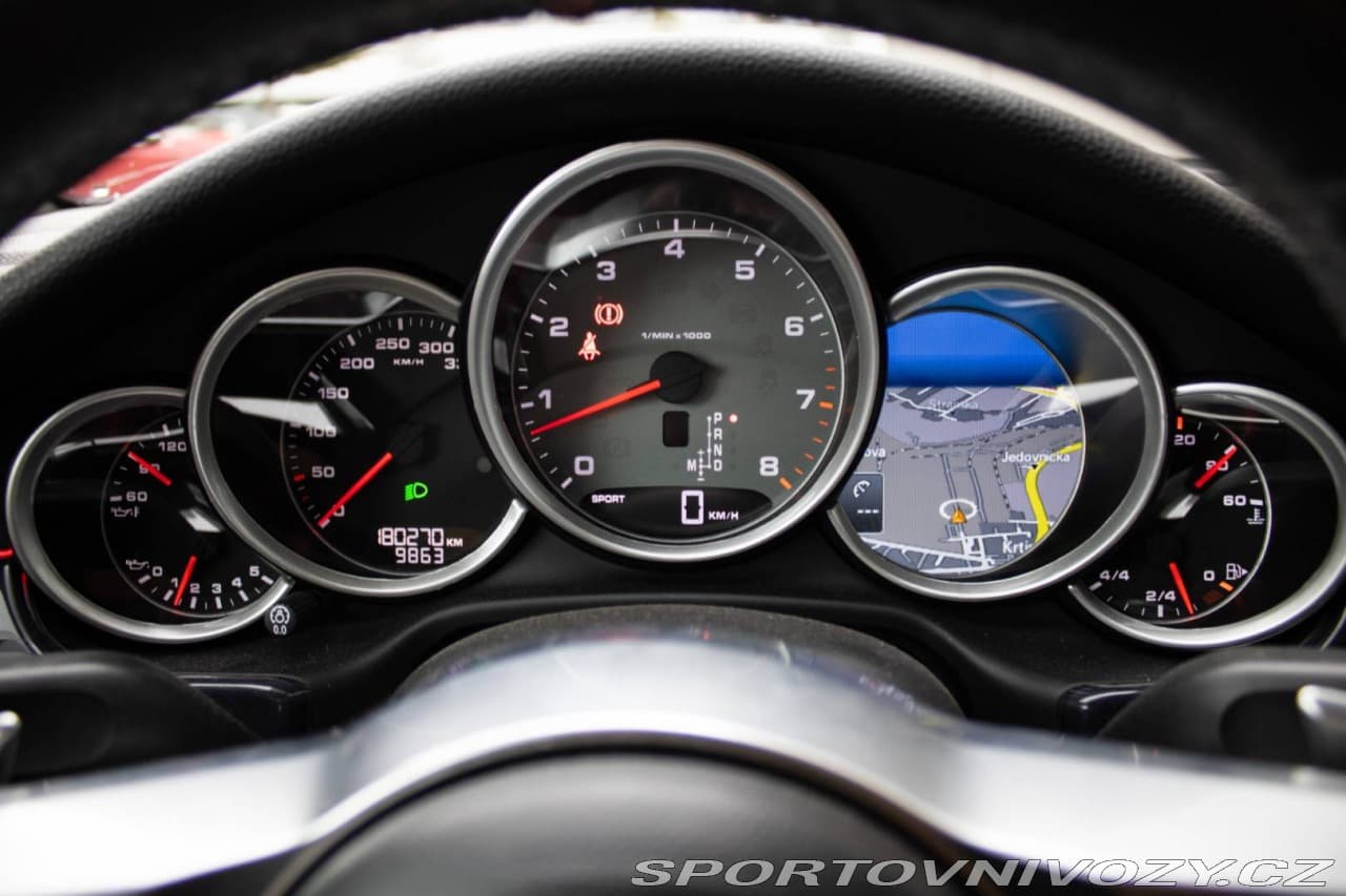 2013 Porsche PANAMERA - 12