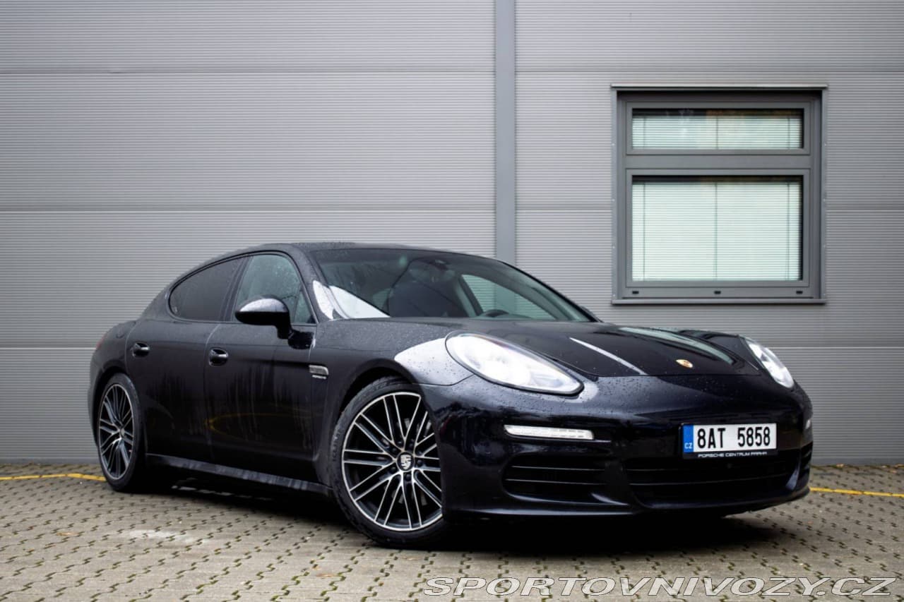 2013 Porsche PANAMERA - 3