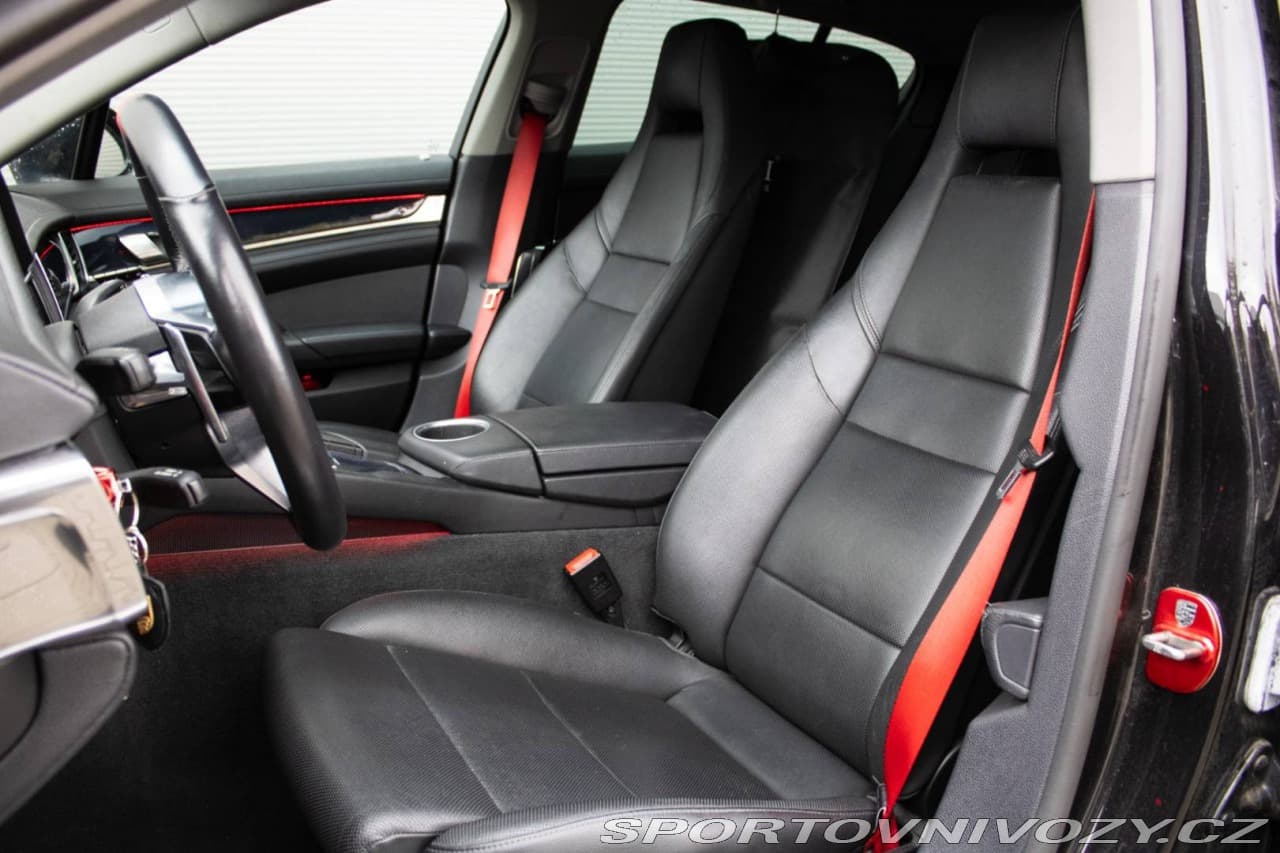 2013 Porsche PANAMERA - 9