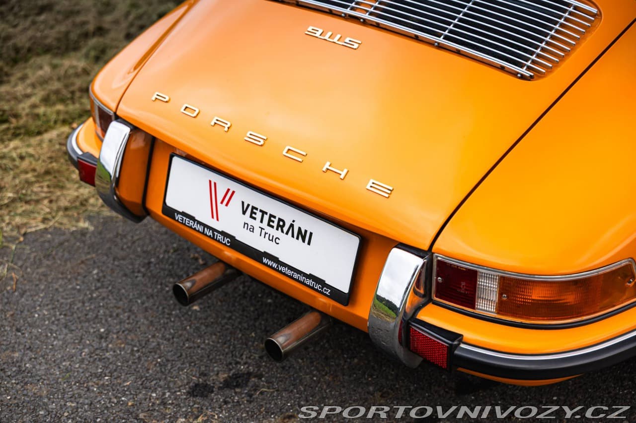 1969 Porsche 911 - 14