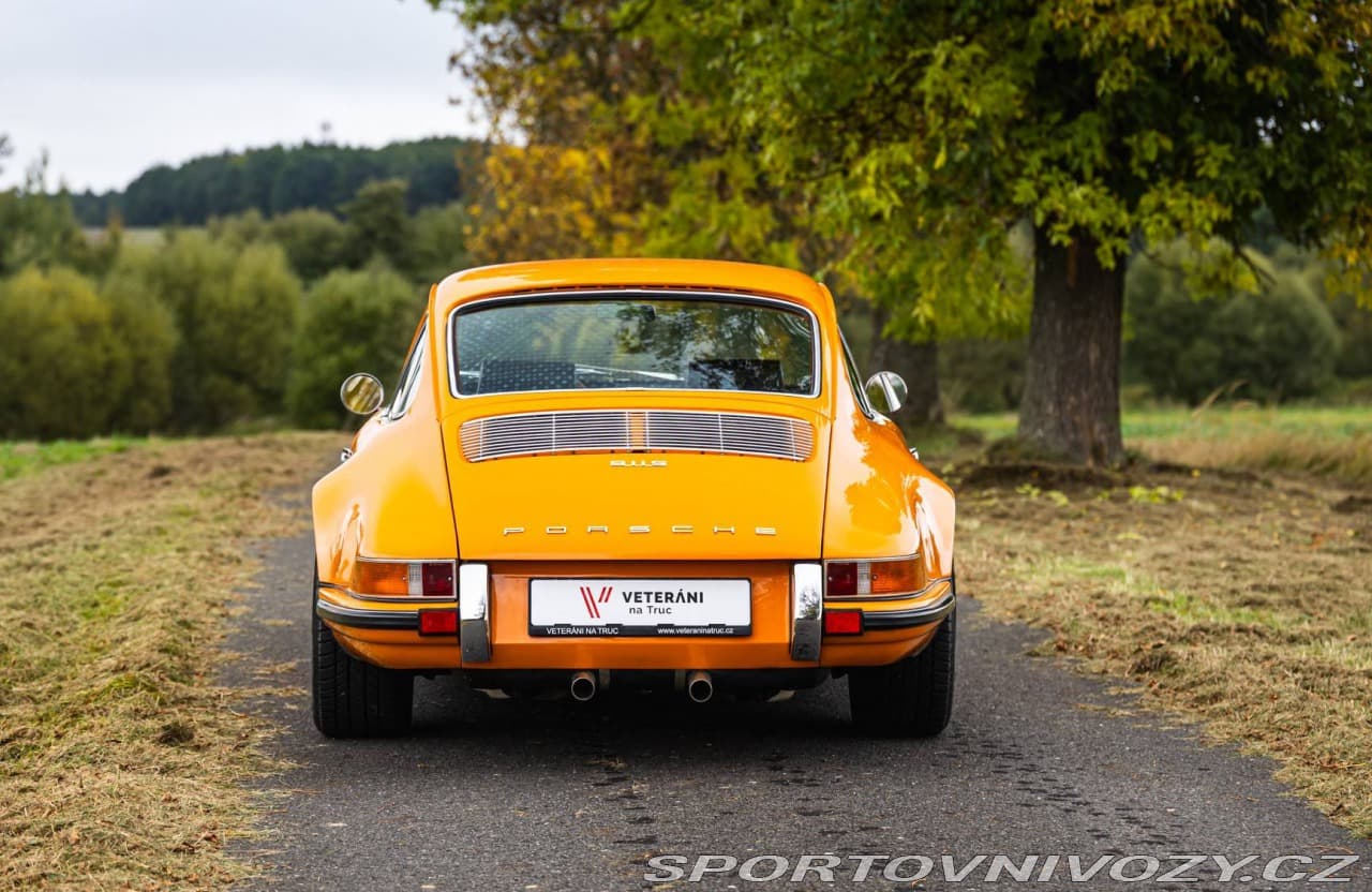 1969 Porsche 911 - 4