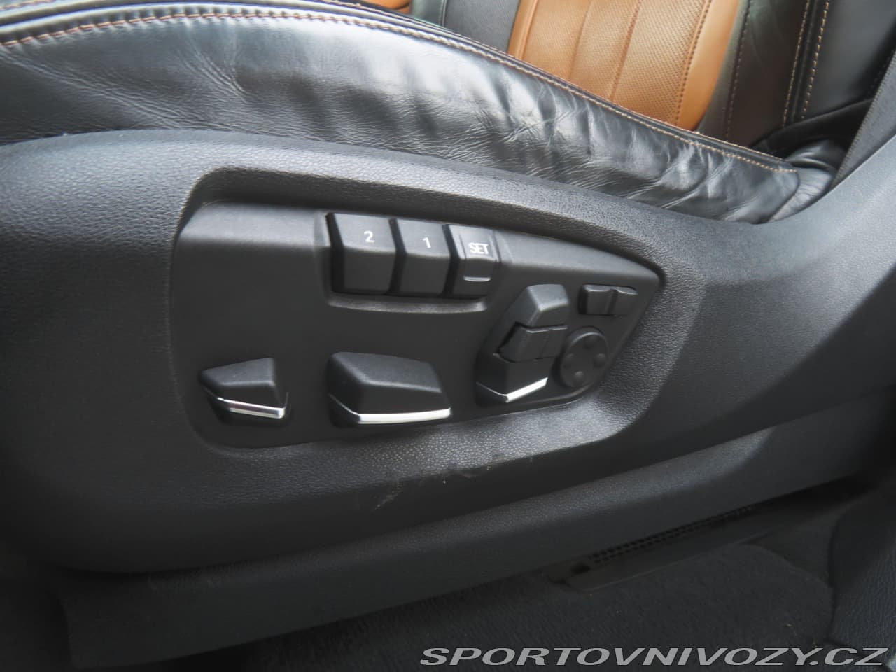 2015 BMW X6 - 16
