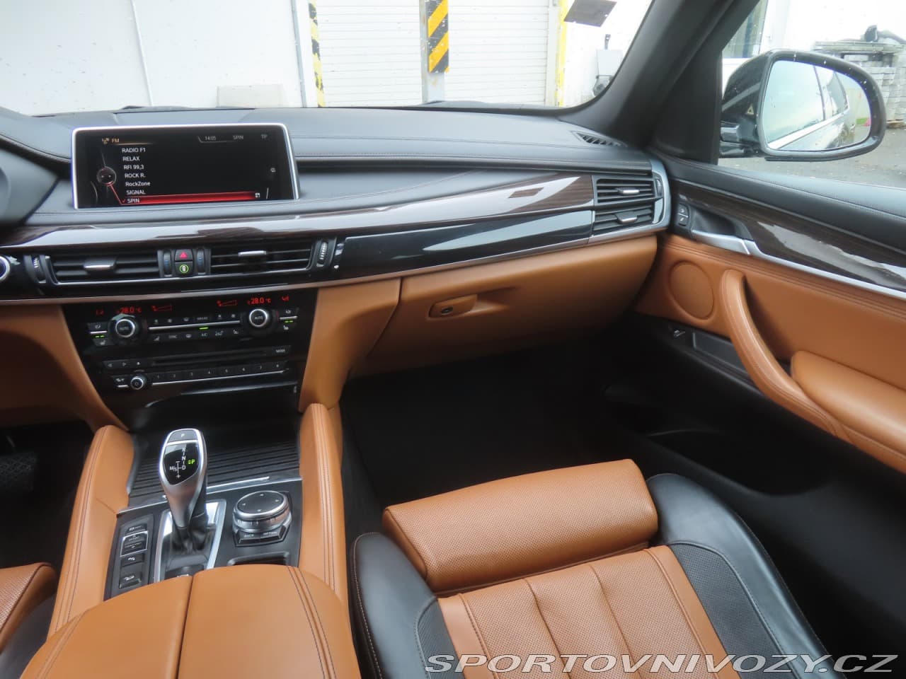 2015 BMW X6 - 8