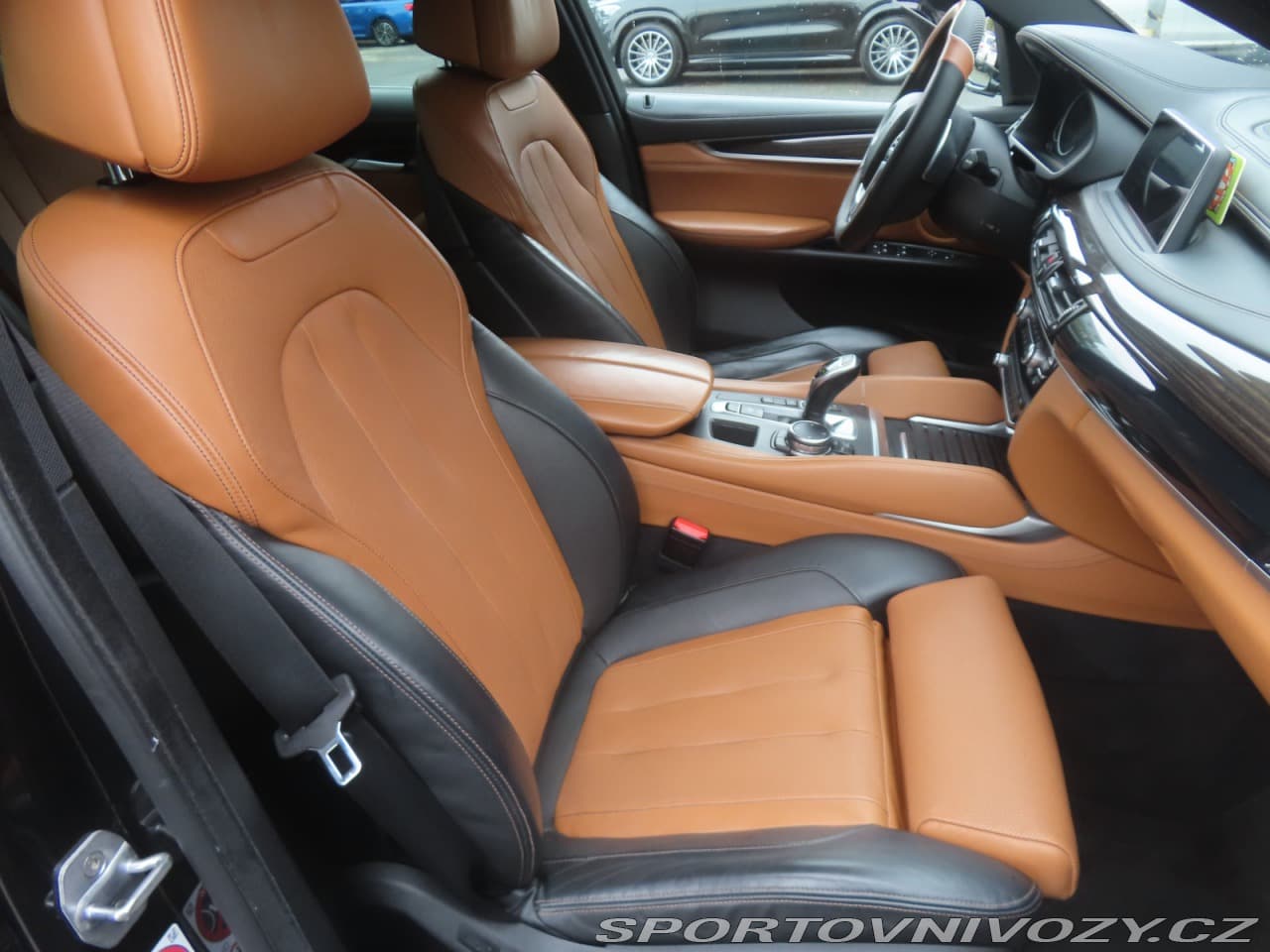 2015 BMW X6 - 9