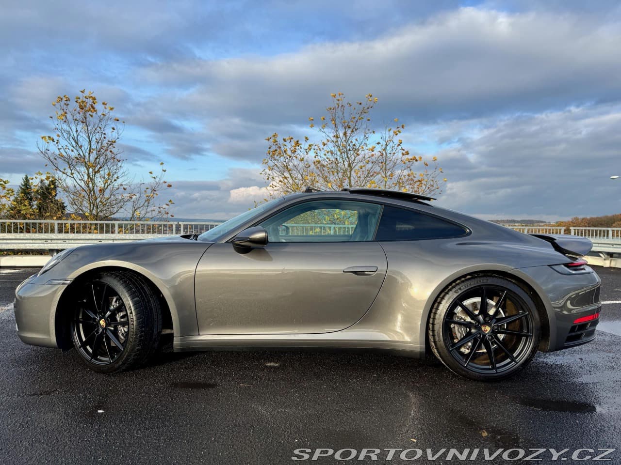 2020 Porsche 911 - 12