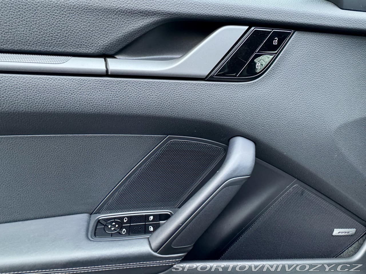 2020 Porsche 911 - 17