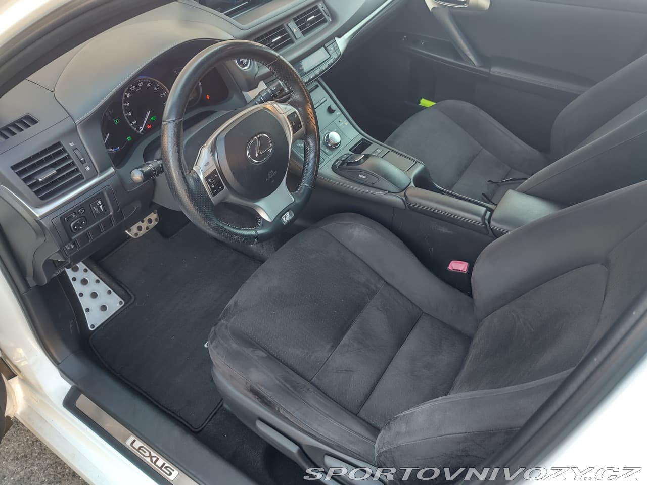 2013 Lexus Ostatní - 25